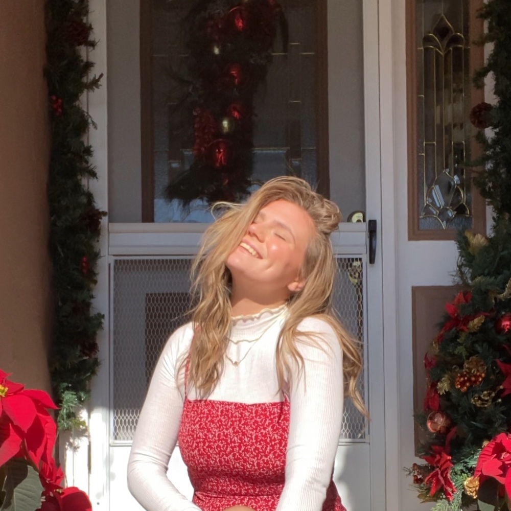 Meet your Posher, Madeline